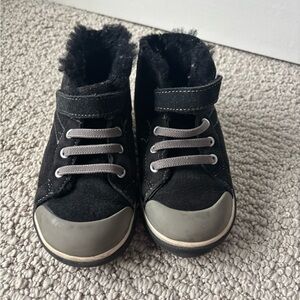 See Kai Run Black and Gray boys (9)